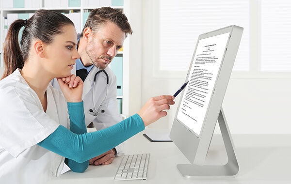 Doctors use the computer concept of medical consulting